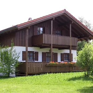 Ferienhaus Waldferiendorf, Regen